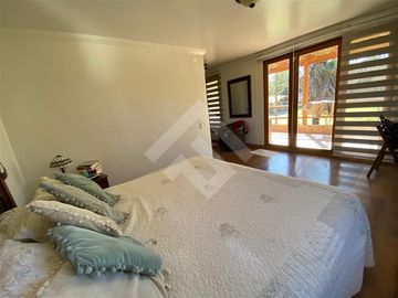 Casa vendo 7D 8B piscina gran quincho condominio Talagante