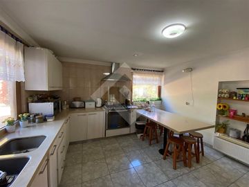 Casa vendo 7D 8B piscina gran quincho condominio Talagante