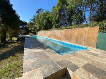 Casa vendo 7D 8B piscina gran quincho condominio Talagante