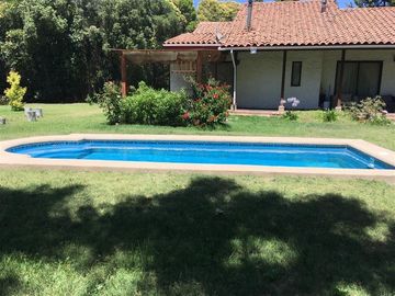 Casa en venta de 3 dorm. en Talagante