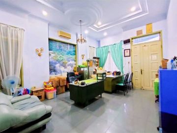 Rumah Jalan Pekanbaru (dekat Jalan Sumatera) Medan