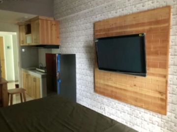 Apt. Bale Hinggil Full Furnished View Pool Okkra