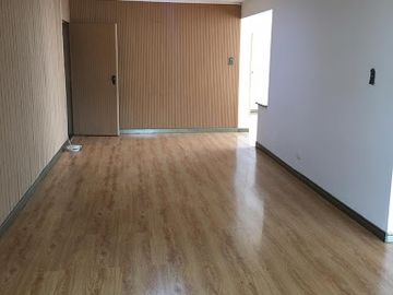 CASA EN ARRIENDO EN AVENIDA SANTANDER