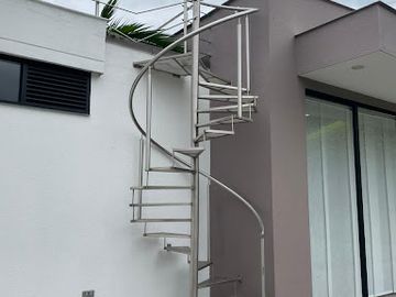 VENTA de CASAS en PEREIRA