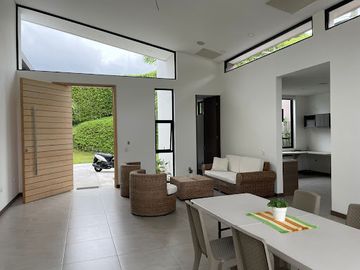 VENTA de CASAS en PEREIRA