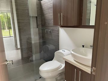 VENTA de CASAS en PEREIRA