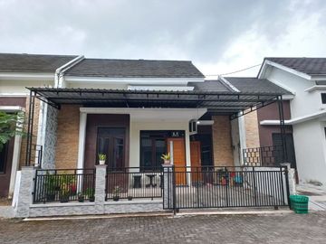 Termurah, Rumah Cantik 350 jutaan Deket UMY