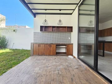 VENTA DE CASA EN COTO PRIVADO CON/ SIN ALBERCA EN COTO PRIVADO EN COLIMA