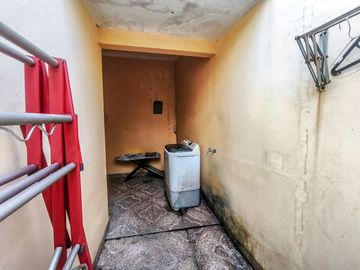 Rumah Tanah Luas 5 Mnt ke Stasiun Tangerang SHM Bebas Banjir J-43220