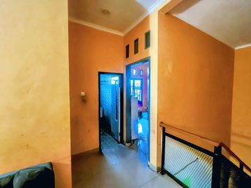 Rumah Tanah Luas 5 Mnt ke Stasiun Tangerang SHM Bebas Banjir J-43220