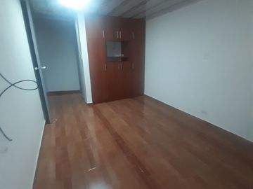 SE VENDE EXCELENTE PROPIEDAD EN LA LEONORA, MANIZALES
