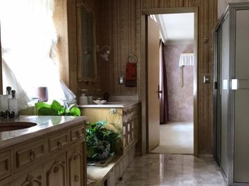 Casa en venta en Bosques De Las Lomas, Miguel Hidalgo, CDMX