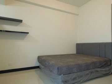 apartemen Amor (studio yg paling besar) Strategis