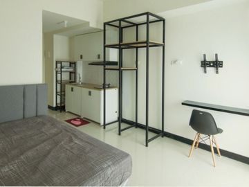 apartemen Amor (studio yg paling besar) Strategis