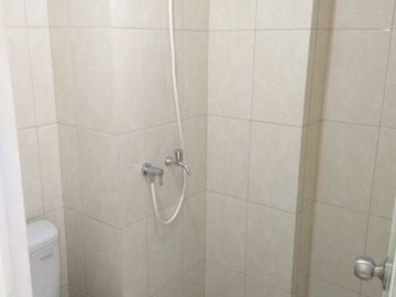 Apartemen Cantik View Pool di Springlake Summarecon Bekasi
