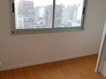 4 Amb c/balcon terraza Luminoso Apto Prof  / Monserrat