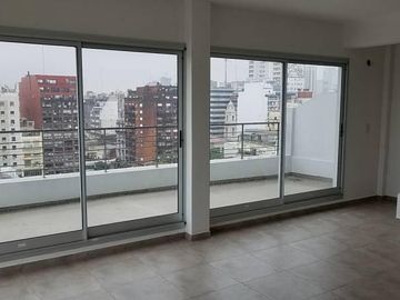 4 Amb c/balcon terraza Luminoso Apto Prof  / Monserrat