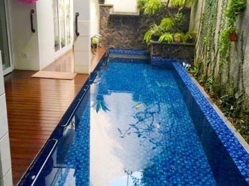 RUMAH MEWAH MENTENG JAKARTA PUSAT
