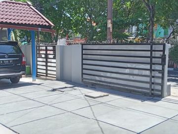 Dijual & Disewakan Rumah 2 Lantai di Jl. Rungkut Asri Tengah Surabaya