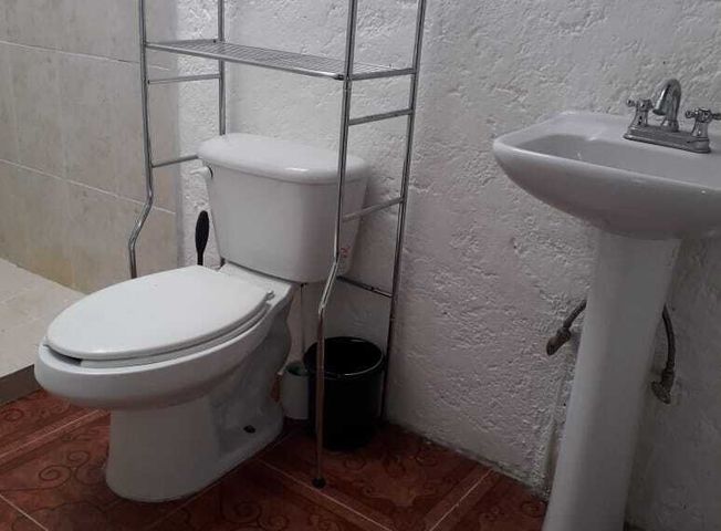 Foto Rento bonitas, ubicadas y súper equipadas suites sobre Av. San Jerónimo