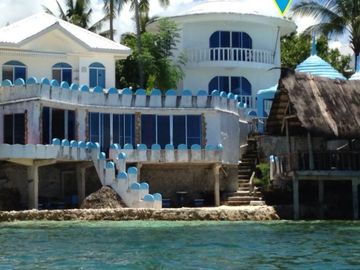 BEACH HOUSE RONDO FOR RENT/ SALE, SEASHORE at TINGKO WHITE BEACH, ALCOY CEBU