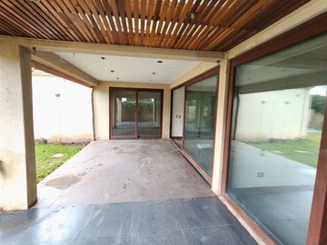 Casa 4 dorm. Camino del Mirador, Chamisero, Colina