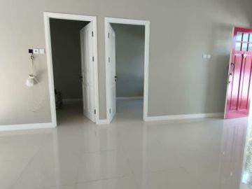 DIJUAL RUMAH BARU 1 LANTAI MODERN DI KENCANA LOKA BSD