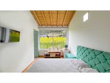 Casa Campestre en Parcelación Abierta La Ceja