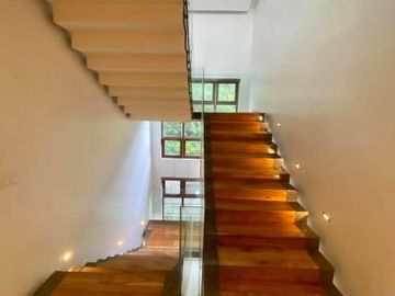 9BR House and Lot for Sale in Marina Baytown, Paranaque City