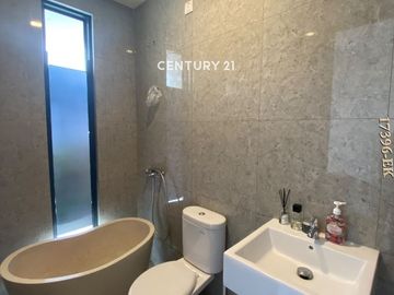 DIJUAL CEPAT Rumah Cantik Semi Furnished Di Citra Garden Bintaro