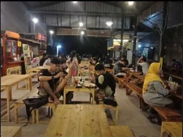 Tanah dan Bangunan di Nol Jalan Raya MERR, Rungkut, Surabaya