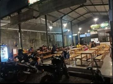 Tanah dan Bangunan di Nol Jalan Raya MERR, Rungkut, Surabaya