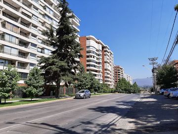 San José de La Sierra - Av. Las Condes/Escribá de Balaguer - La Dehesa - Departamento - Venta