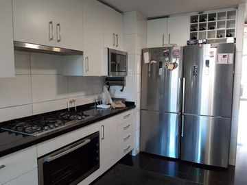 San José de La Sierra - Av. Las Condes/Escribá de Balaguer - La Dehesa - Departamento - Venta
