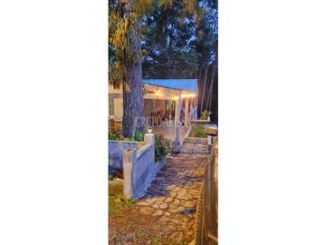 Oportunidad! Se Vende Casa en Altos de Cerro Azul