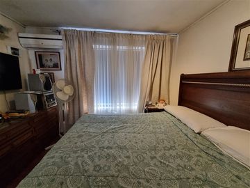 Casa Esquina en venta de 3 dorm y 3 Estac. en La Florida