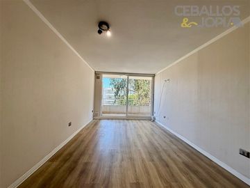 Departamento en venta de 2 dorm. en Reñaca