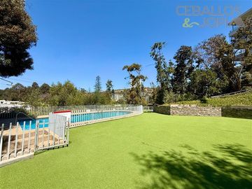Departamento en venta de 2 dorm. en Reñaca
