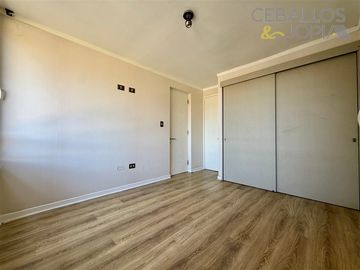 Departamento en venta de 2 dorm. en Reñaca
