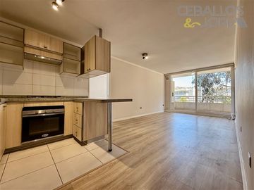 Departamento en venta de 2 dorm. en Reñaca