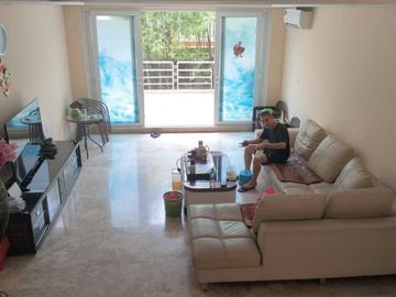 Rumah pantai mutiara,3 lantai, SHM,harga 5M
