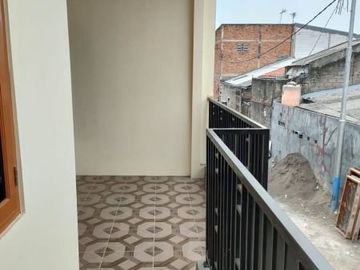 Rumah Strategis di Bintara Jaya