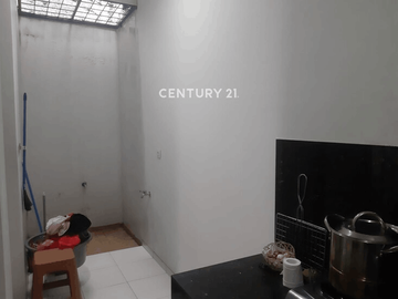 Rumah Minimalis Dalam Cluster Linea Graha Raya Bintaro