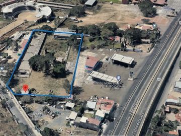 Oportunidad Única en Tateposco, Tlaquepaque: Terreno Versátil