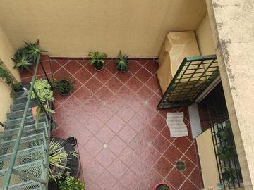 Venta departamento de pasillo tipo duplex - Centro, Rosario