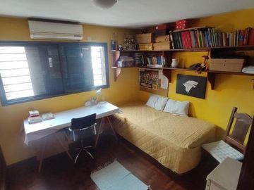Venta departamento de pasillo tipo duplex - Centro, Rosario
