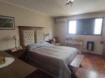 Venta departamento de pasillo tipo duplex - Centro, Rosario