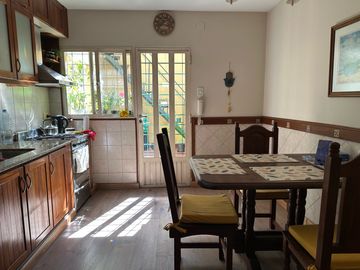 Venta departamento de pasillo tipo duplex - Centro, Rosario