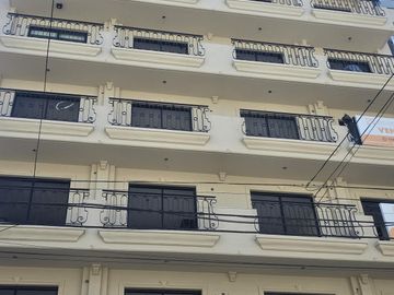 Estudio Profesional con patio - Amenities-  - Financiacion 50% - 1F -