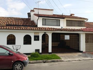 casa en venta en las villas. Cod V936